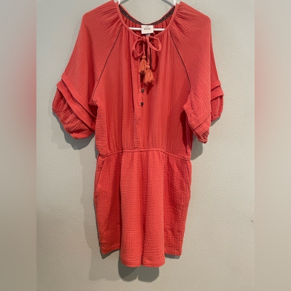 NWT Knox Rose Coral Romper.